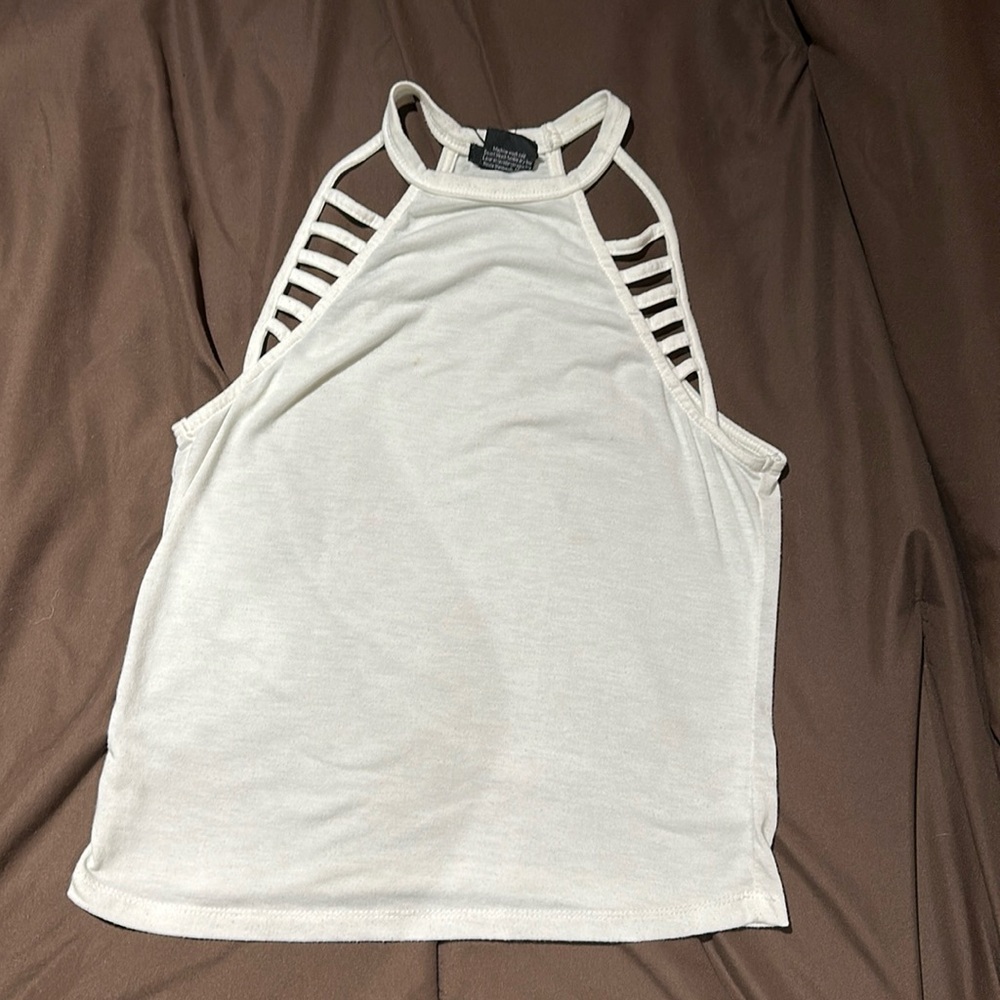 White tank top size medium.